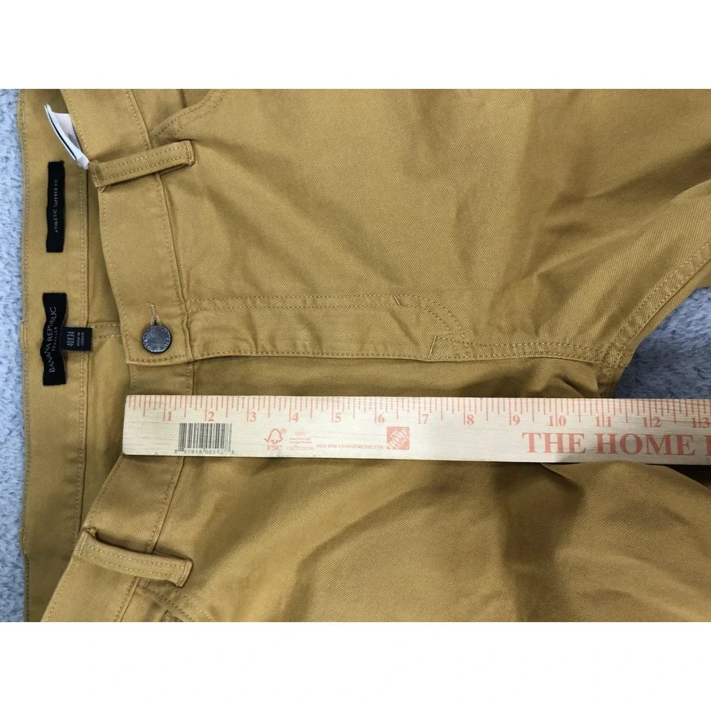 Banana Republic Pants Men 40x32 (Tag 40x34) Yellow Traveler Athletic Tapered Fit